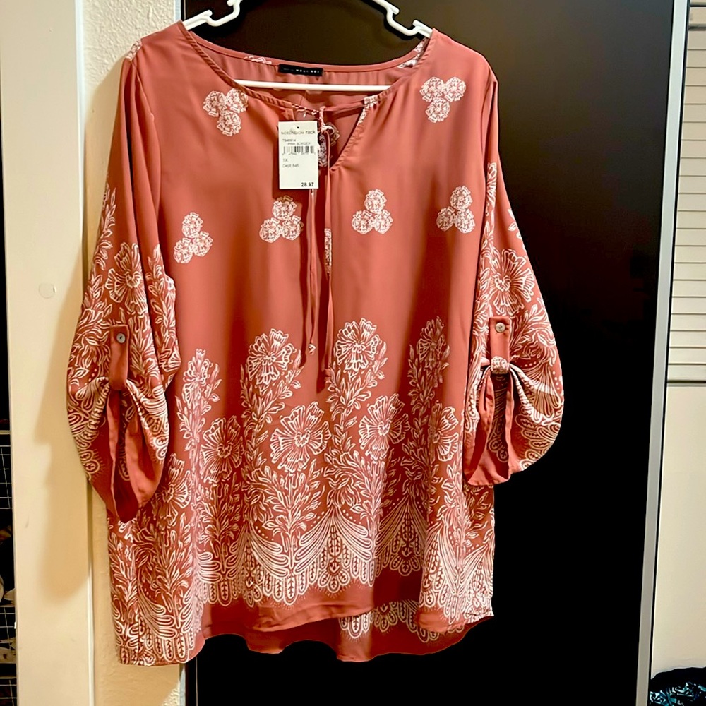 Women’s pink printed blouse NWT 1X